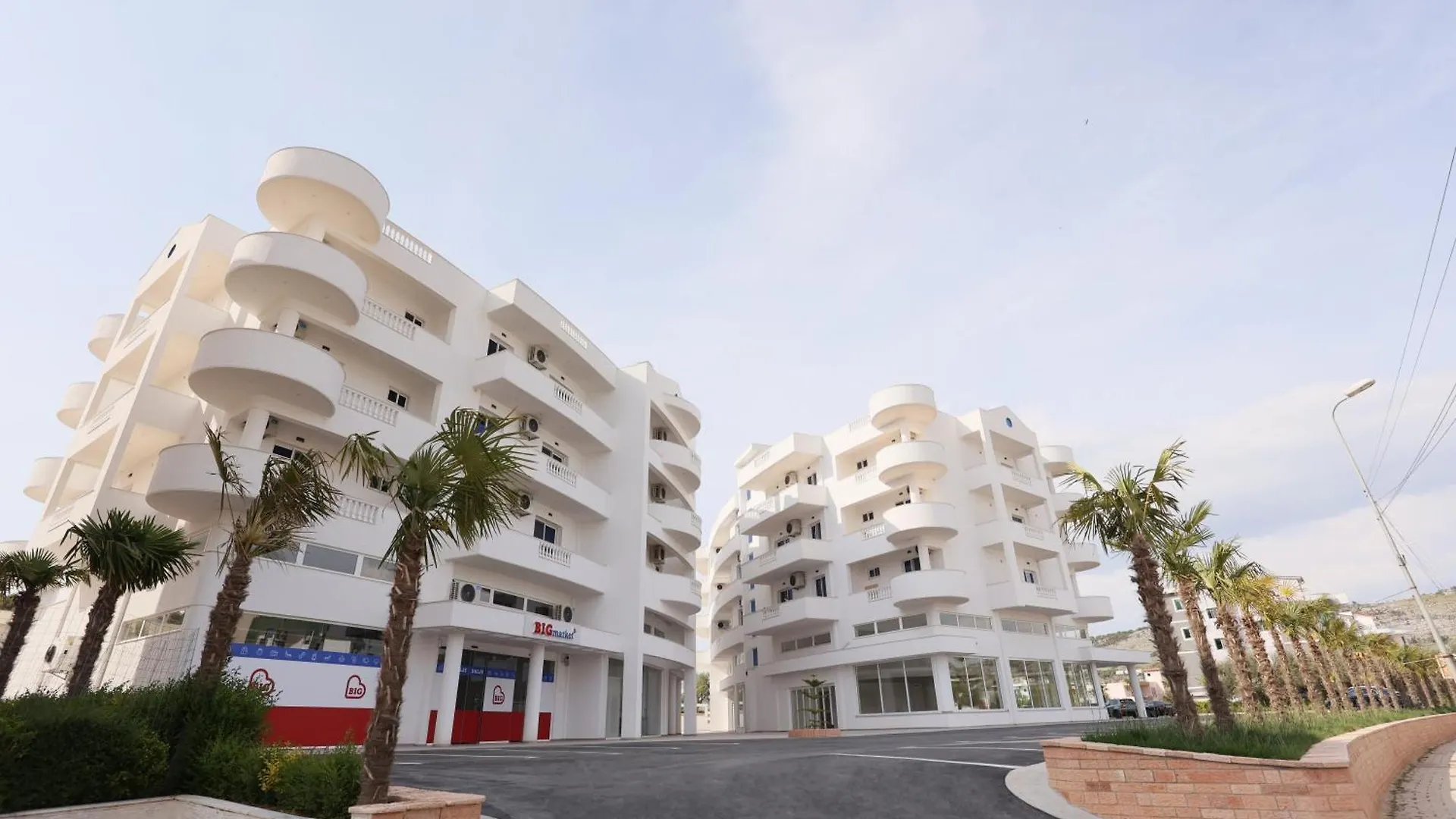 Captain'S Residence Ksamil Apartment