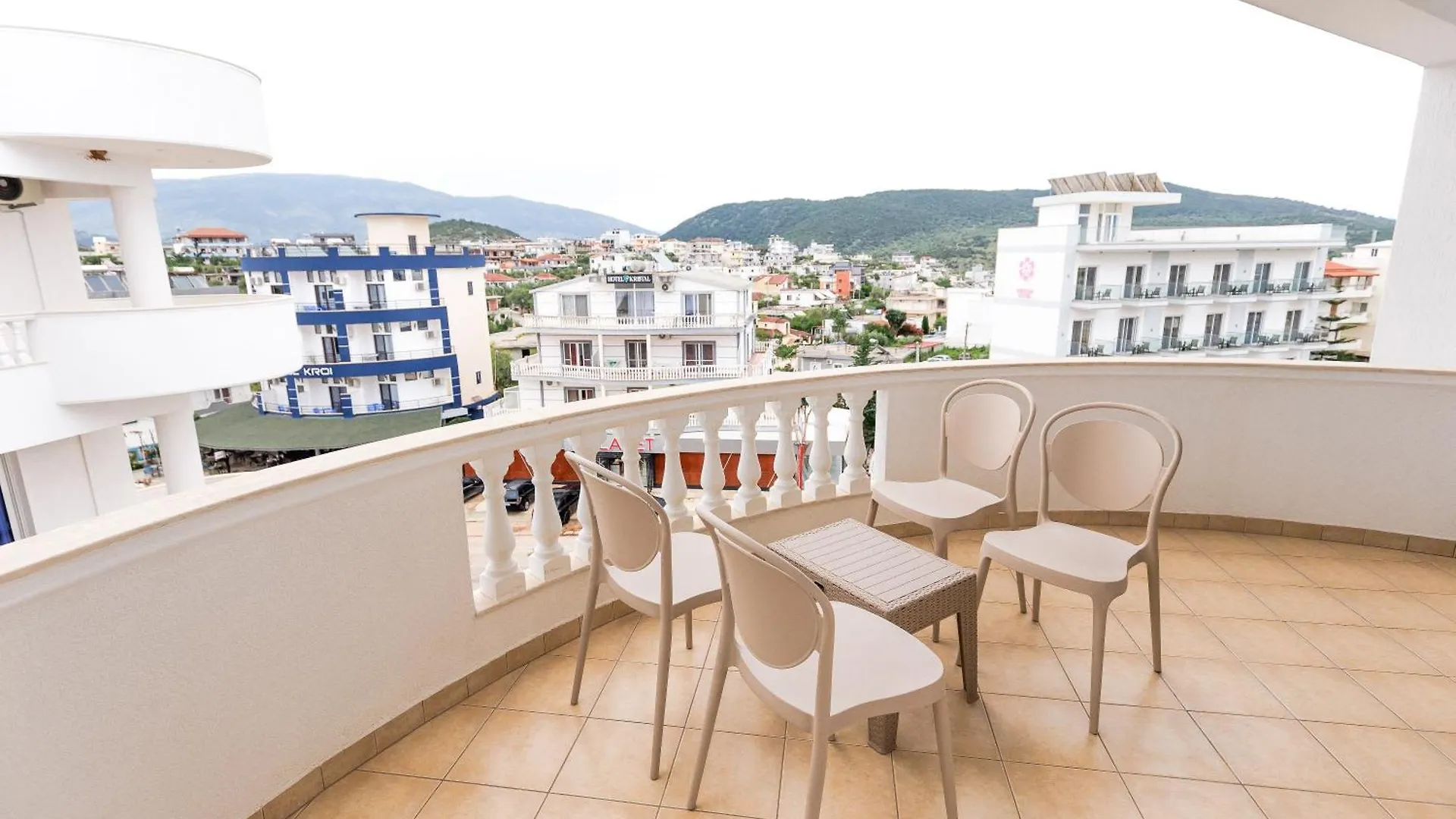 Captain'S Residence Ксамил Апартаменты